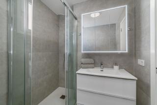 Ocean view 2bedroom apartment in Los Cristianos, Heated pool, 3 minutes to beach - Los Cristianos - 2
