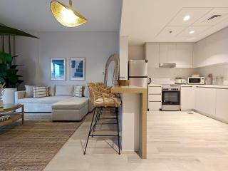 One Bedroom Apartment in Yas Island with Complimentary Yas Theme Park Tickets - Abu Dhabi - 2