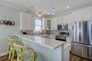 1322 New River Inlet Road- Oceanfront, 240 EV outlet, Elevator, Sleeps 18, Hot tub - 5