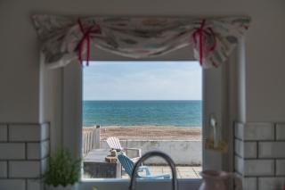 Driftwood Cottage by Bloom Stays - 4
