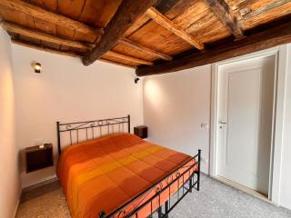 Pavone's House - 9