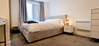 Gym Free Parking 25 Mins to Central London - 4