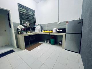 TIMUR Garden House - Kampung Sungai Karang - 9