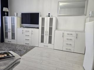 Słoneczne mieszkanie wśród zieleni - Krakow - 7