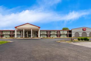 Red Roof Inn & Suites Cave City - Cave City - 8