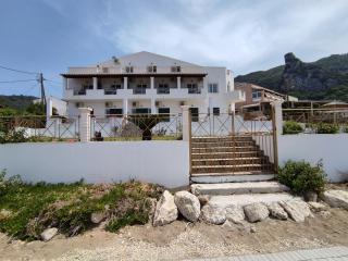 Nereides Suites - 6