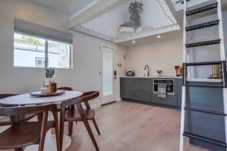 Private Not-So-Tiny Home - Yard & Dogs OK - Los Angeles - 0