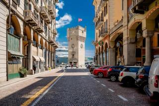 Sea 350m - Train Station 9 min - Smart TV - WiFi - Savona - 9
