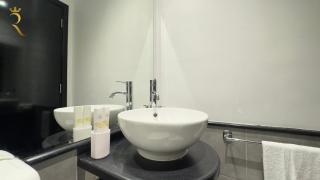Al Reef Cozy 1BR with Pool and Serene Vibes - Abu Dhabi - 2