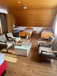 Pension Laas - Ostfildern - 1