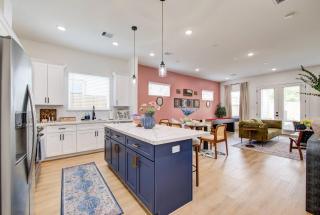 3BD Central Stay | BBQ, Games & Backyard Fun - Houston - 2