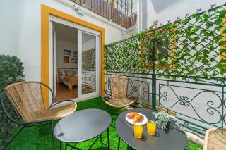 Apt with a cozy private terrace specially at night - Lisbon - 0