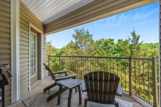 Rocky Shore Tranquility - Ozark Mountain Resort Amenities - Kimberling City - 8