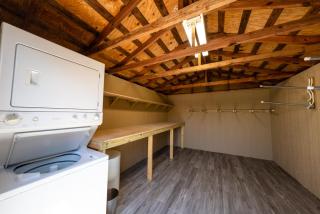 Watermen's Hideout - Waterfront 2-Bed, 1-Bath Cottage with HOT TUB & Private Dog Run! - 1