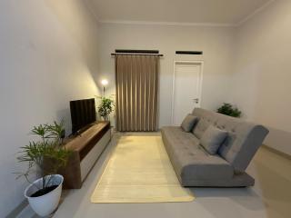 Mofu House - Bandung - 0