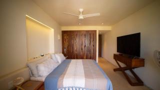 Luxury Penthouse at Aura del Mar - 9