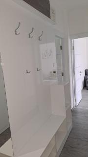 White Harmony Apartment - Debrecen - 5