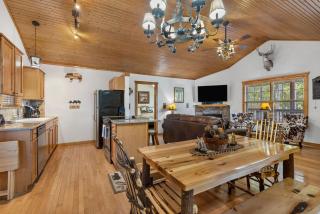 Grey Moose Lodge with Amenities Access - Branson West - 1