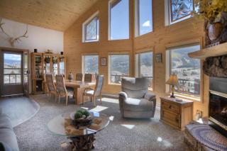 Peak Place - 6