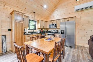 5 Mi to Mammoth Cave Peaceful Retreat with Fire Pit - 6