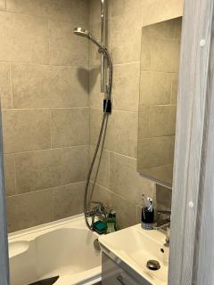 Very quiet and cozy place - 9