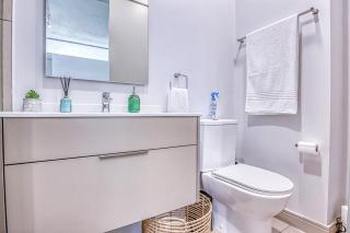 Comfy Unit at One Rosebank - Johannesburg - 9