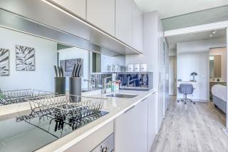 Comfy Unit at One Rosebank - Johannesburg - 1