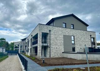 2000 - Penthouse Leni - 8