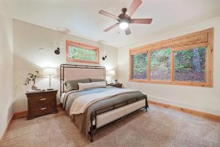 Vivian Park House - 2