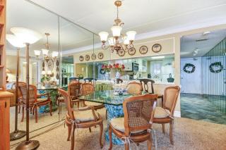 Family friendly 6th Floor 3 Bed/2 Bath Beachfront condo sleeps 8. Ocean view balcony & pool. - Fernandina Beach - 4