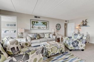 Modern Beachfront 3 Bedroom 2 Bath Condo with expansive ocean views - G3 Amellia South - Fernandina Beach - 7