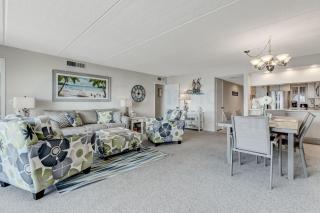 Modern Beachfront 3 Bedroom 2 Bath Condo with expansive ocean views - G3 Amellia South - Fernandina Beach - 6