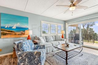 Ground floor Beachfront Corner Unit a few Steps from the Beach - Fernandina Beach - 0
