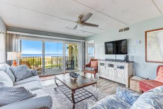 Ground floor Beachfront Corner Unit a few Steps from the Beach - Fernandina Beach - 8