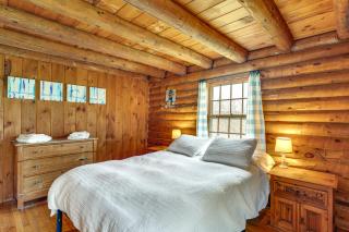 2 Mi to Lake Willoughby Peaceful Log Cabin! - Westmore - 1