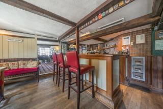 The Boars Head Pub - Bishops Castle - 4