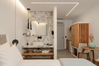 Phaistos Suites - Agios Prokopios - 6