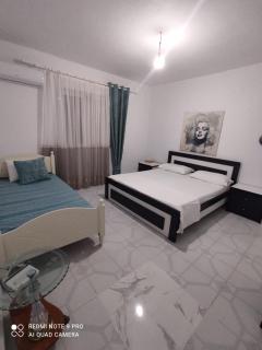 Maria's Apartments - Himarë - 5