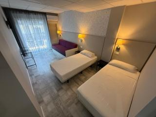 Hotel Bed and Breakfast Benidorm - Benidorm - 6