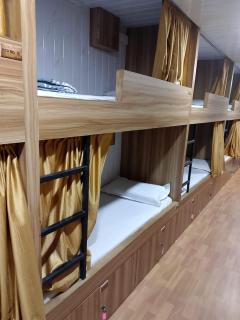 Sun Shine AC Dormitory - Mumbai - 8