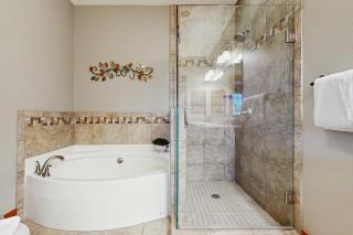 Fabulous Riverstone Retreat - 2