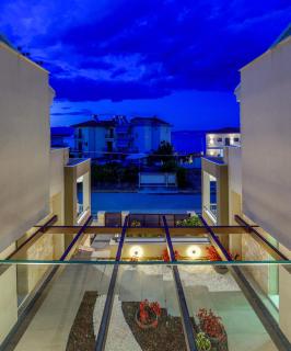 Marthina Luxury Living - Potidée - 9