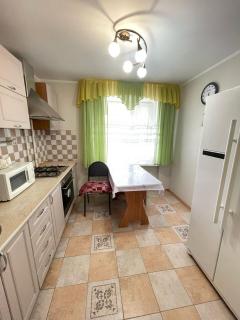 Трехкомнатная квартира в центре города - 6