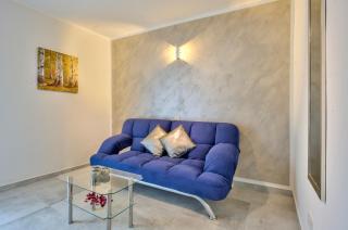 Central Suites - St. Paul's Bay - 4