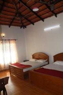 HULSE HOMESTAY - Kalasa - 9