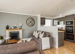 Woodhall Country Park Lodges - Woodhall Spa - 8