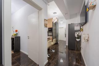 Adela & Robert Home cu piscină și parcare privată - Giroc - 9