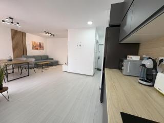 Bright & Quiet Mountain Brasov - private parking - 7