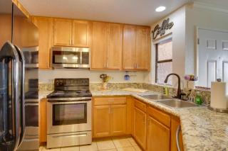 3 Mi to Indian Wells Tennis Garden Condo with Patio - Bermuda Dunes - 2