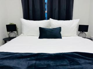 Charming & Spacious 1-Bed Ealing Apartment - 2-Min Walk to Tube & Shops - Ealing - 9